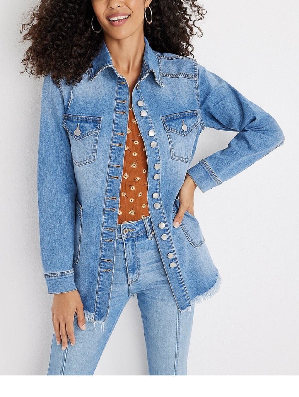 Maurices Frayed Hem Shacket Sunblast Medium Wash Longlined Distressed Sz XL